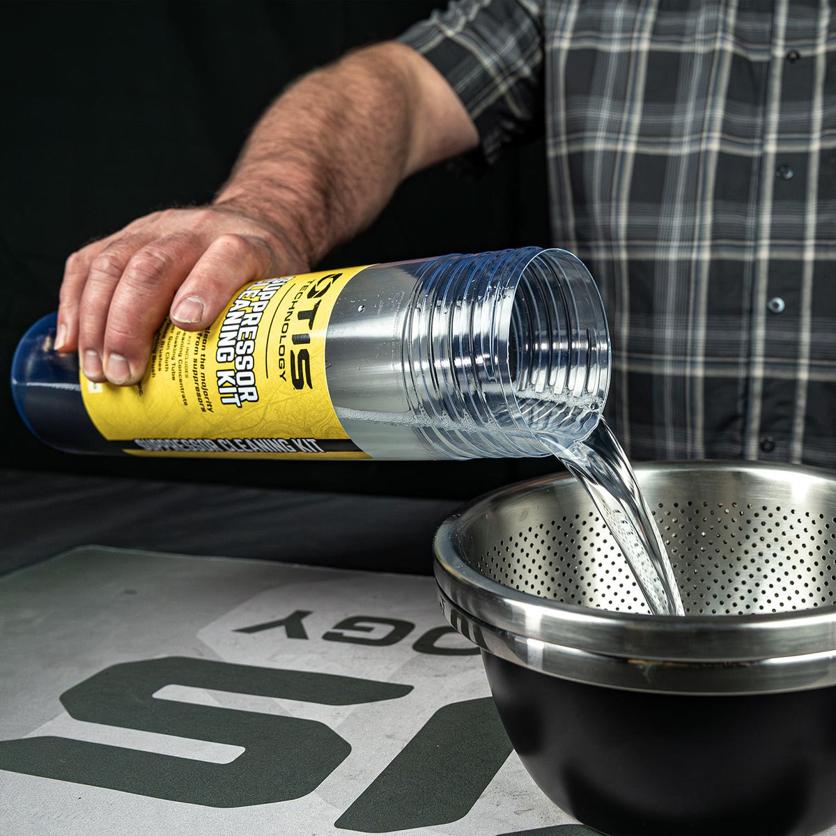 OTIS SUPPRESSOR CLEANING FLUID CONCENTRATE